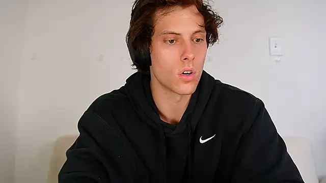 alex islivee online show from 1, 4, 2026