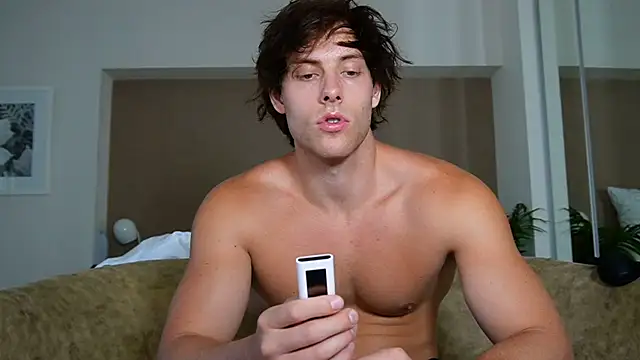 alex islivee online show from 24, 4, 2026