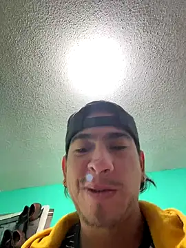 Snapshot of algila08 chatting on 23, 11, 2025 algila08 online show from 23, 11, 2025