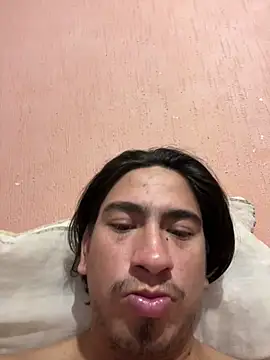 Snapshot of algila08 chatting on 2, 12, 2025 algila08 online show from 2, 12, 2025