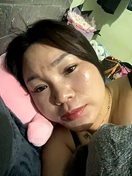 Snapshot of ryry-cute chatting on 15, 11, 2025 ryry-cute online show from 15, 11, 2025