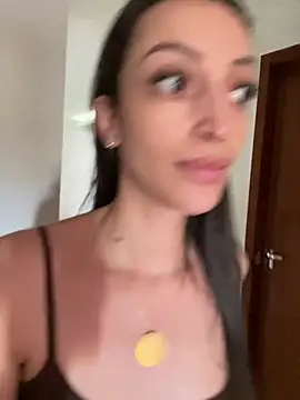 Snapshot of BelleRune chatting on 20, 12, 2024 BelleRune online show from 20, 12, 2024