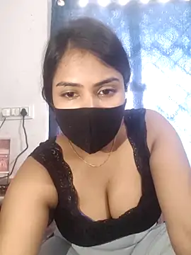 Snapshot of Red_Love_1 chatting on 4, 2, 2026 Red Love 1 online show from 4, 2, 2026