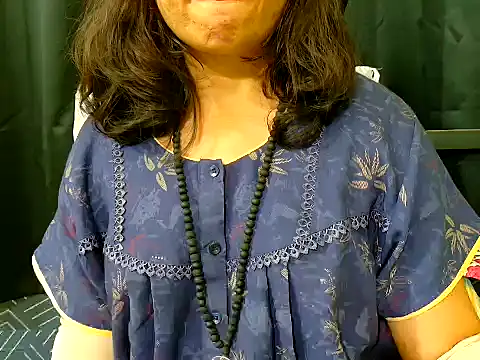 Snapshot of niha40 chatting on 16, 11, 2025 niha40 online show from 16, 11, 2025