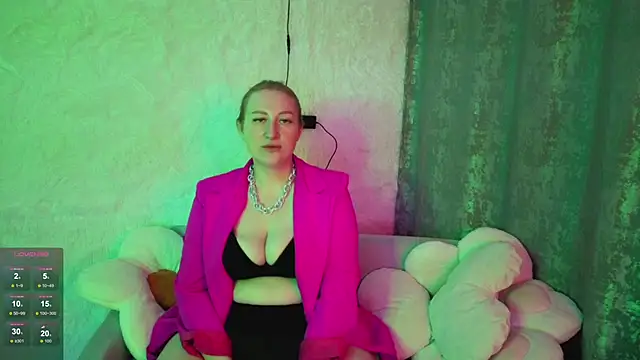 hornywood  online show from 19, 11, 2025