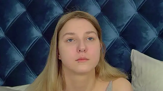 TinnaBurton online show from 30, 3, 2026