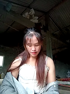 Snapshot of sorry-yeu chatting on 17, 11, 2025 sorry-yeu online show from 17, 11, 2025