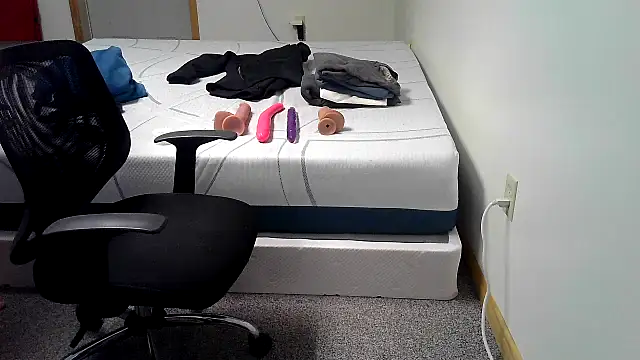 Redheadstud online show from 1, 3, 2026