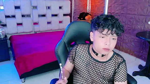 lunabustygirl online show from 6, 2, 2026