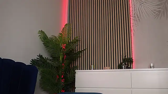 Miss Denisse online show from 28, 11, 2025