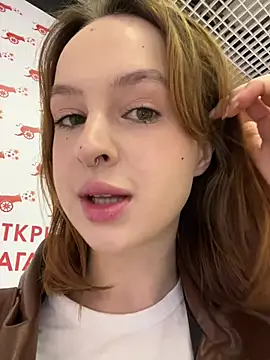 Snapshot of hani_obsessed chatting on 14, 2, 2026 hani obsessed online show from 14, 2, 2026