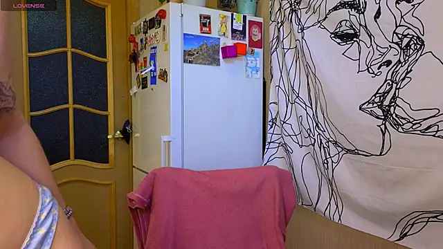  EricaWinterr  online show from 3, 6, 2026