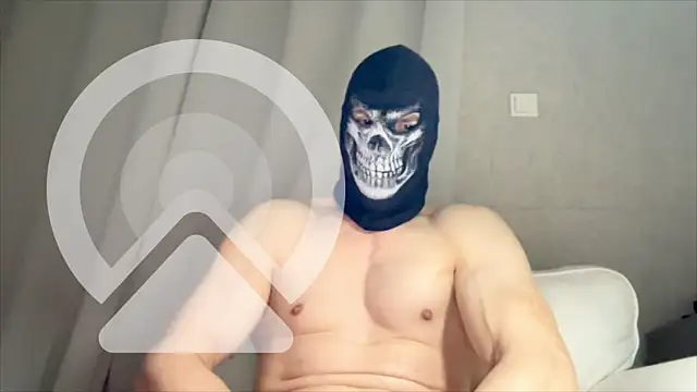Luna MaskedMan online show from 5, 5, 2026