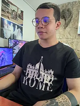 Snapshot of MarcoKostov chatting on 23, 11, 2025 MarcoKostov online show from 23, 11, 2025