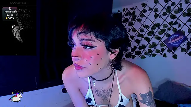 Anny Kiitty online show from 18, 5, 2026