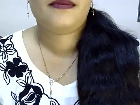Muskan Jha online show from 24, 6, 2026