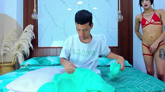 Loversinfire2 online show from 20, 11, 2025