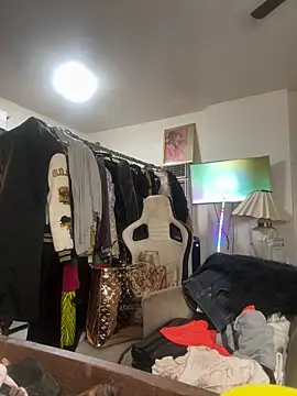 Motherbigbus online show from 9, 3, 2026