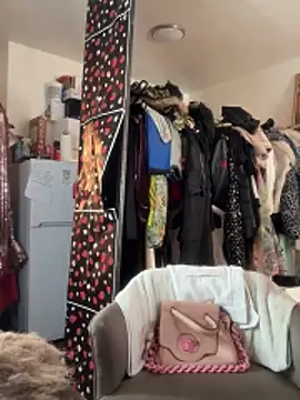 Motherbigbus online show from 20, 3, 2026