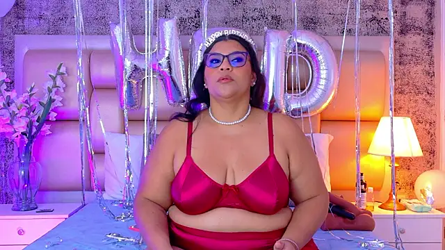 SelennaCooper online show from 2, 3, 2026