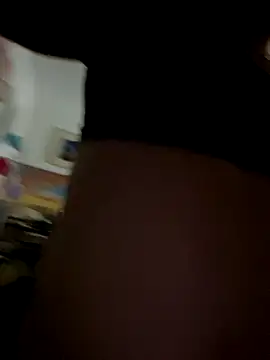 Snapshot of tsashelayamylynzy chatting on 3, 12, 2025 tsashelayamylynzy online show from 3, 12, 2025