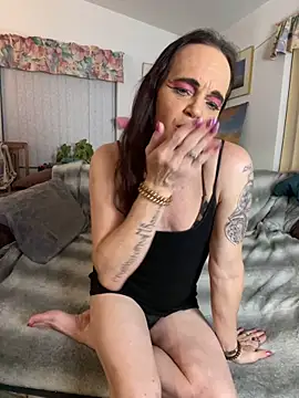 Snapshot of tsashelayamylynzy chatting on 1, 2, 2026 tsashelayamylynzy online show from 1, 2, 2026