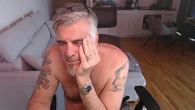 Buidapest online show from 6, 4, 2026