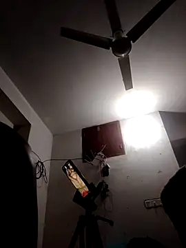 Snapshot of Powerfull08 chatting on 28, 11, 2025 Powerfull08 online show from 28, 11, 2025