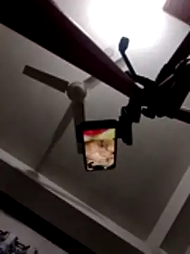 Snapshot of Powerfull08 chatting on 18, 12, 2025 Powerfull08 online show from 18, 12, 2025