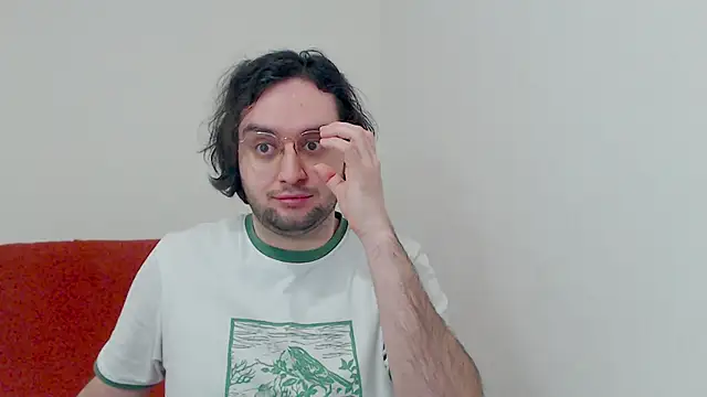 Snapshot of eren_jaeger2000 chatting on 27, 11, 2025 eren jaeger2000 online show from 27, 11, 2025