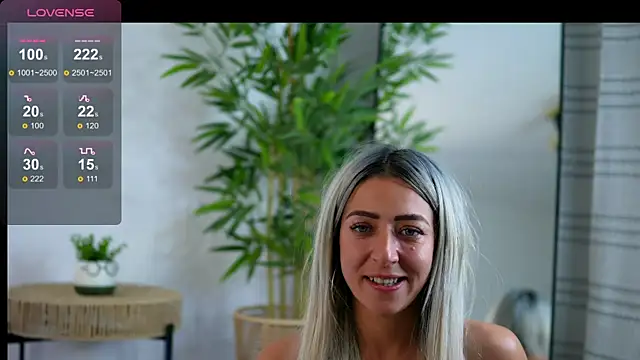 JuliaHyde online show from 16, 4, 2026