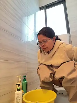 Yes-Baby-A online show from 13, 1, 2026