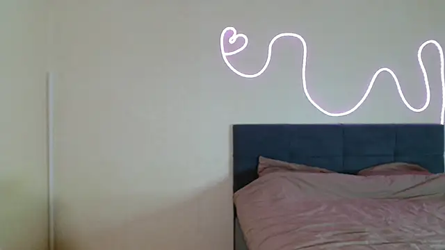 eva vuv online show from 22, 11, 2025