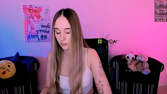 Snapshot of _kellykitten_ chatting on 4, 2, 2026 kellykitten online show from 4, 2, 2026