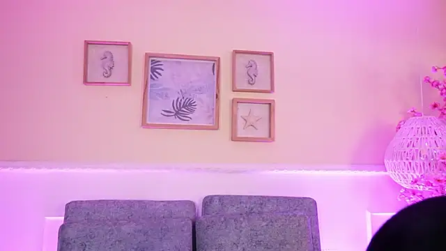 MeganLowell online show from 14, 3, 2026