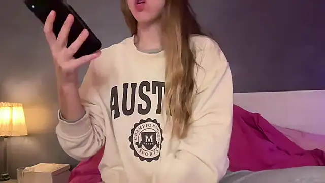 Snapshot of Martimartinaxx chatting on 11, 2, 2026 Martimartinaxx online show from 11, 2, 2026