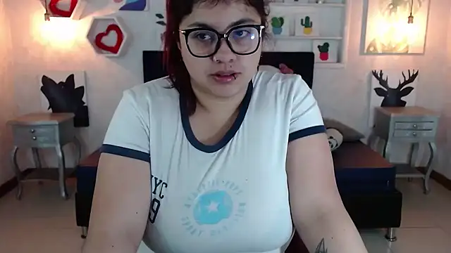 Snapshot of danna_garza chatting on 6, 2, 2026 danna garza online show from 6, 2, 2026