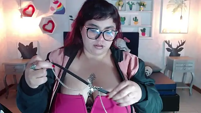 Snapshot of danna_garza chatting on 8, 2, 2026 danna garza online show from 8, 2, 2026