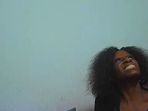 BrunetteNaomi8 online show from 9, 4, 2026