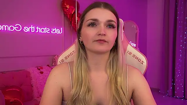 Snapshot of AnnyRaii chatting on 13, 2, 2026 AnnyRaii online show from 13, 2, 2026