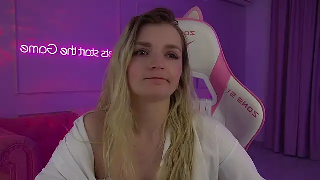 Snapshot of AnnyRaii chatting on 2, 3, 2026 AnnyRaii online show from 2, 3, 2026