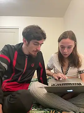 DuoDesir1 online show from 15, 2, 2026