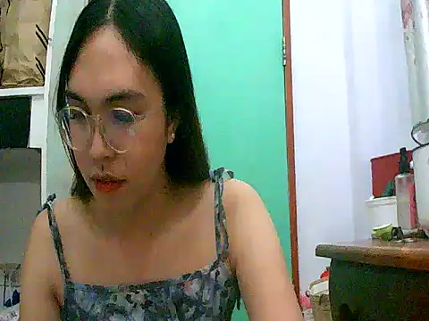 hottest solel online show from 1, 12, 2025