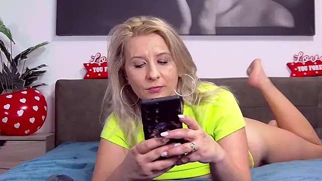 KaylinJan online show from 22, 2, 2026