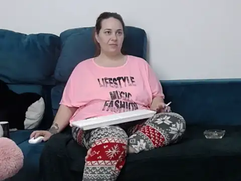 EmilyJenner online show from 21, 3, 2026