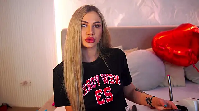 Snapshot of Chloe_GraceeX chatting on 16, 2, 2026 Chloe GraceeX online show from 16, 2, 2026