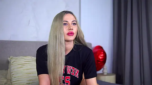 Snapshot of Chloe_GraceeX chatting on 18, 2, 2026 Chloe GraceeX online show from 18, 2, 2026