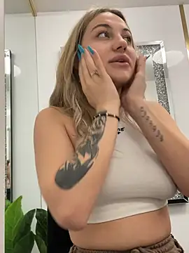 Snapshot of Chloe_GraceeX chatting on 21, 2, 2026 Chloe GraceeX online show from 21, 2, 2026