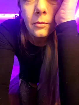 Drowning667 online show from 22, 11, 2025