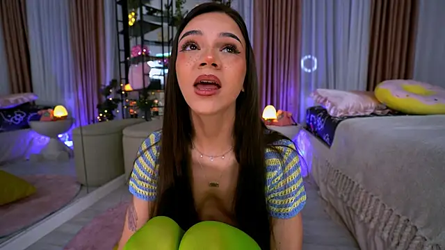 oh M God online show from 18, 4, 2026